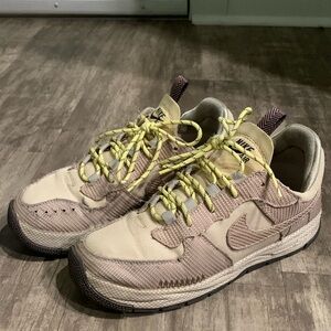 Nike Air Force 1 Wild